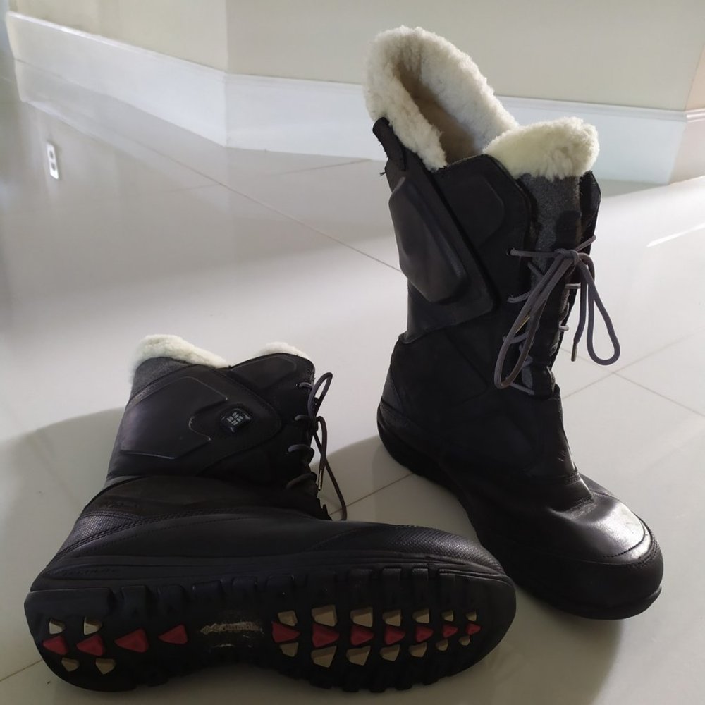 Columbia BL 1467-010 Women's Snowfall Leather